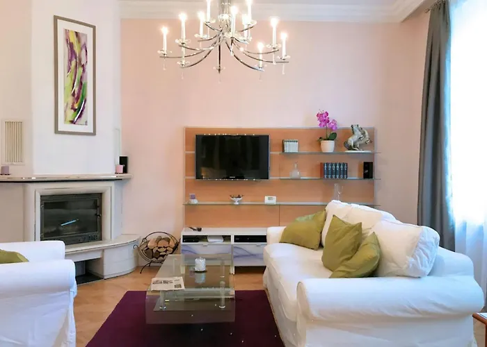 Livienna - Apartment Mit Gartenblick - Wintergarten, Kamin & Pool Вена