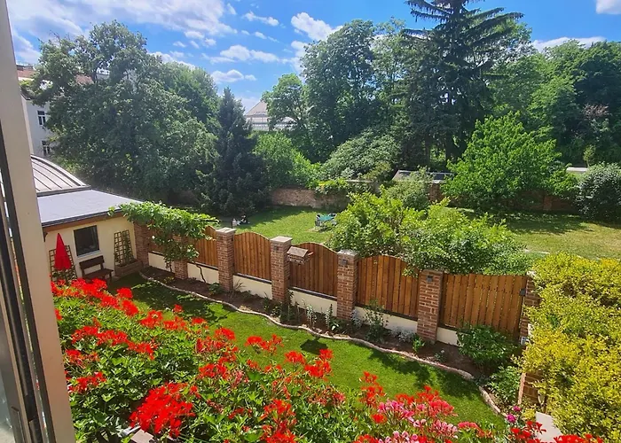 Livienna - Apartment Mit Gartenblick - Wintergarten, Kamin & Pool Апартаменты Вена